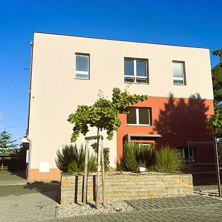 Statek Mutenice Exterior photo