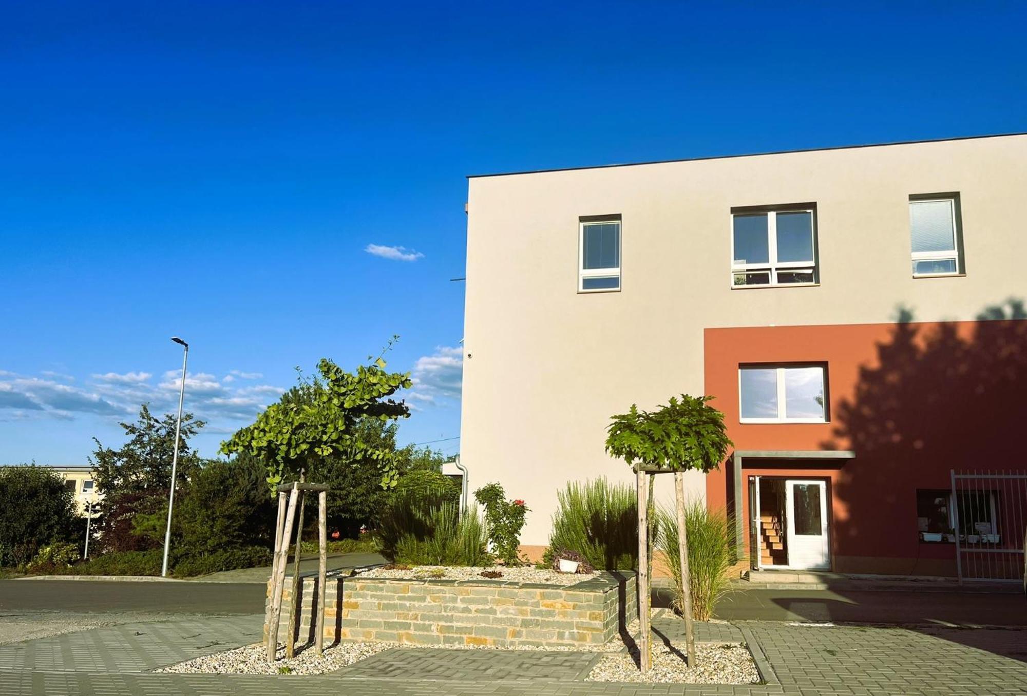 Statek Mutenice Exterior photo